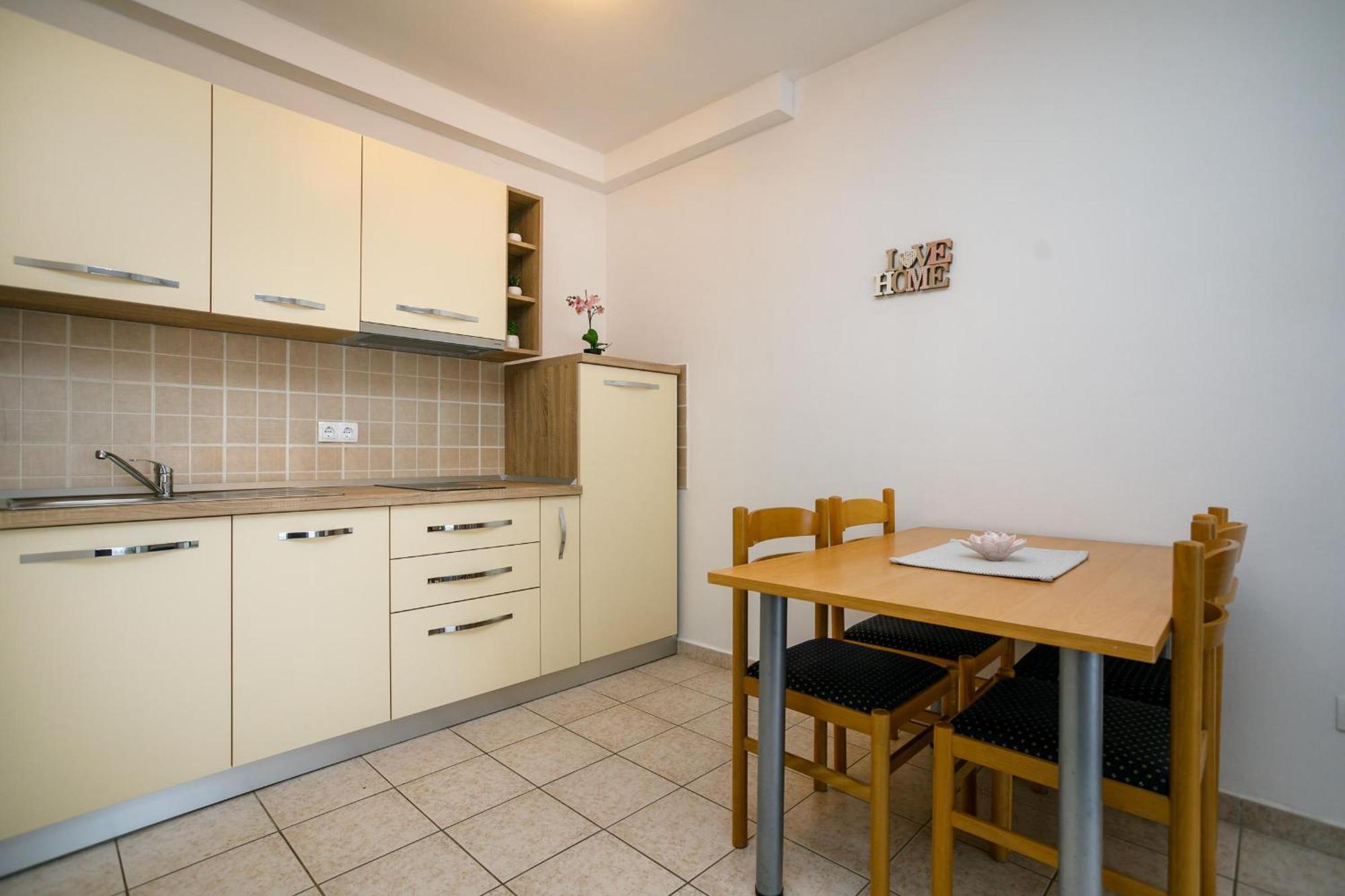 Apartment Pirun Baška Екстериор снимка