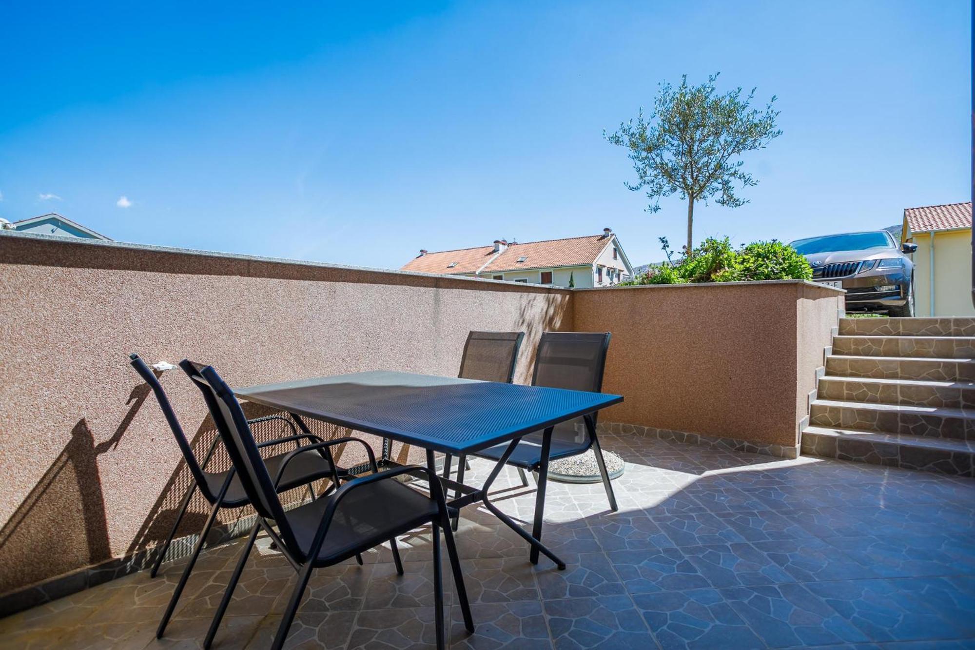 Apartment Pirun Baška Екстериор снимка